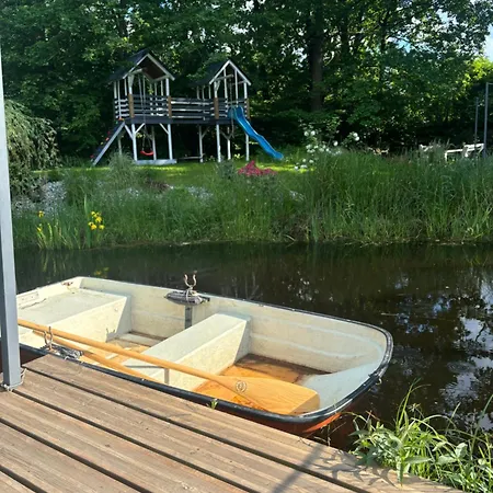 Dom wakacyjny Idylla Nad Stawem- Na Kaszubach Nowy Klincz